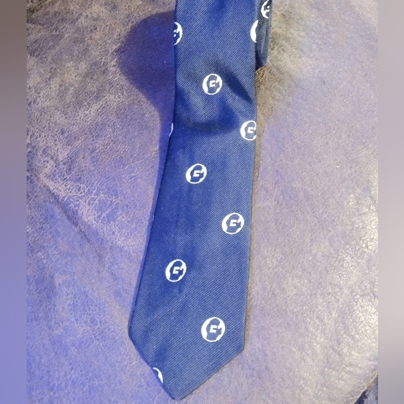 Hampton Hall Ltd. Tie - Picture 3 of 4